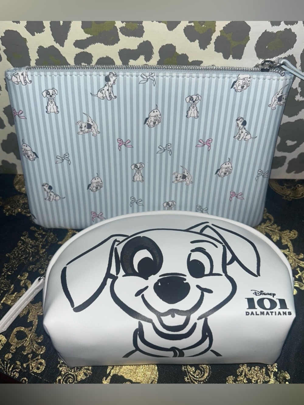 Disney’s 101 Dalmatians 3 In 1 Makeup Bag
3-in-1 101 Dalmatians makeup bag - Picture 4 of 12
